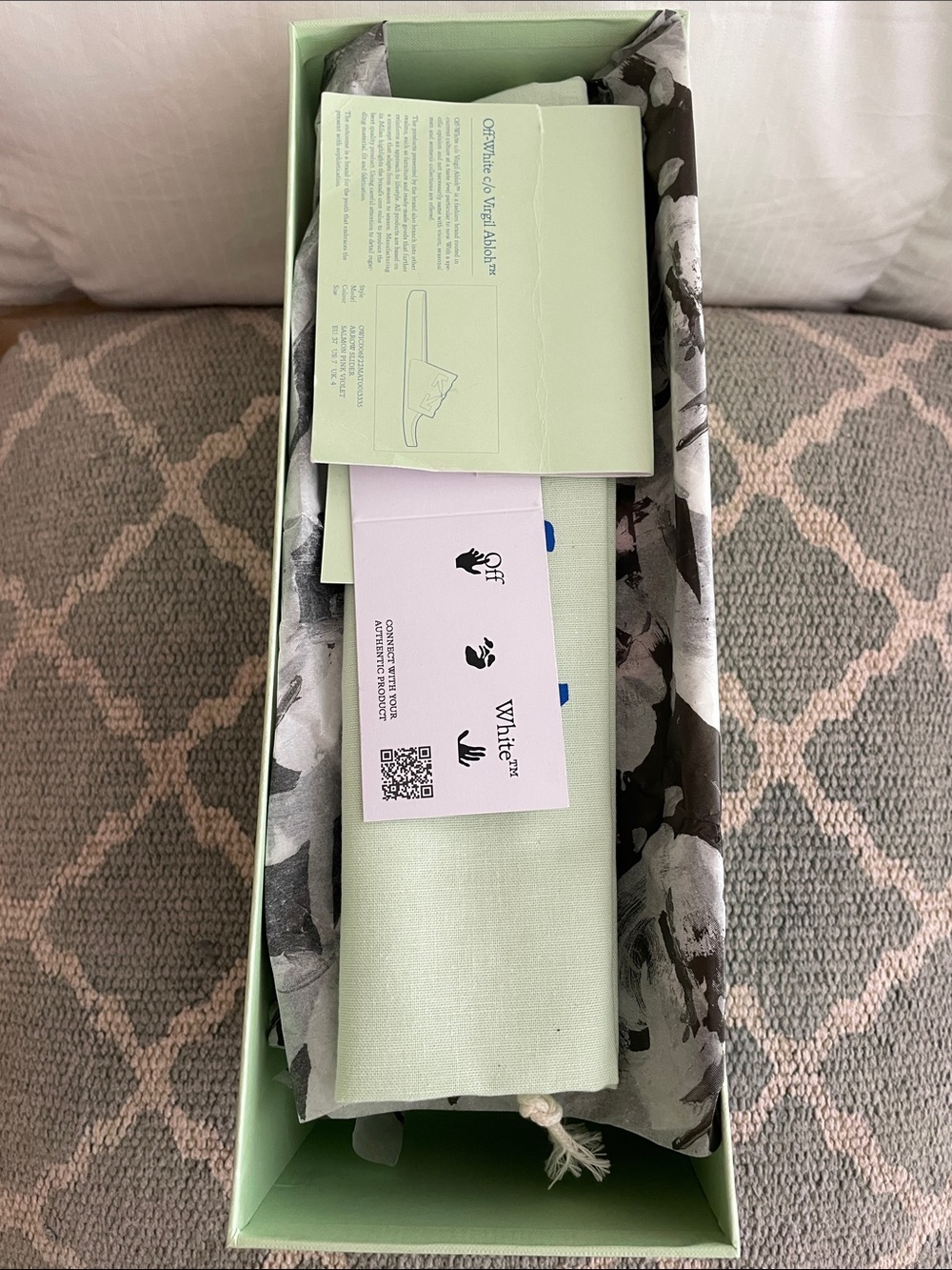 NIB Off-White Arrow Pool Slide Sandal Size 6 (Nordstrom Exclusive) - Picture 15 of 16